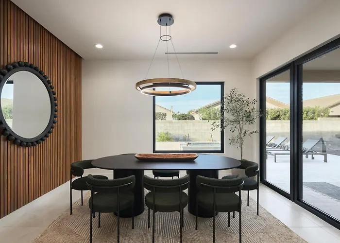 Holiday home Sundown - 2 Homes W/ Private Pools - In Scottsdale