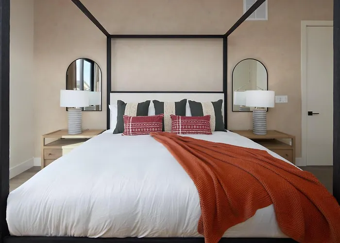 Holiday home Sundown - 2 Homes W/ Private Pools - In Scottsdale