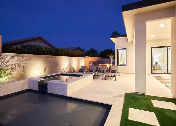 Sundown - 2 Homes W/ Private Pools - In Scottsdale