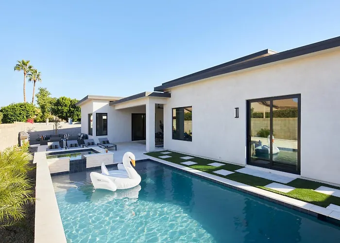 Sundown - 2 Homes W/ Private Pools - In Holiday home Scottsdale